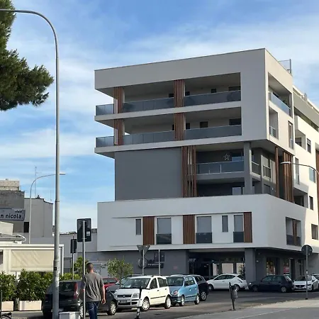 Terry House * Lecce
